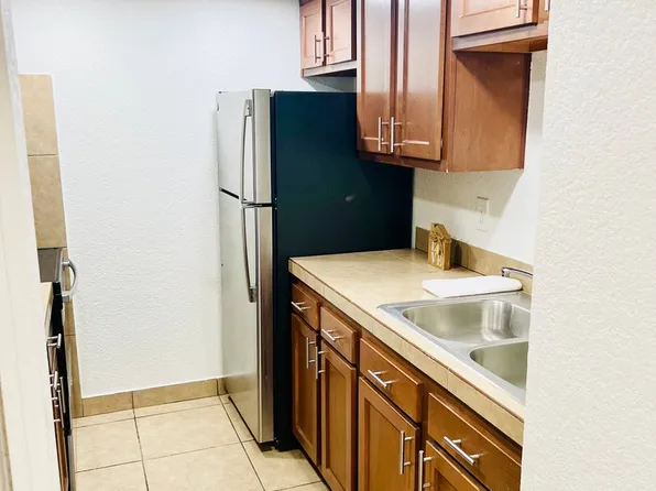 Arcadia Flats, 3101 N 36th St APT 104, Phoenix, AZ 85018