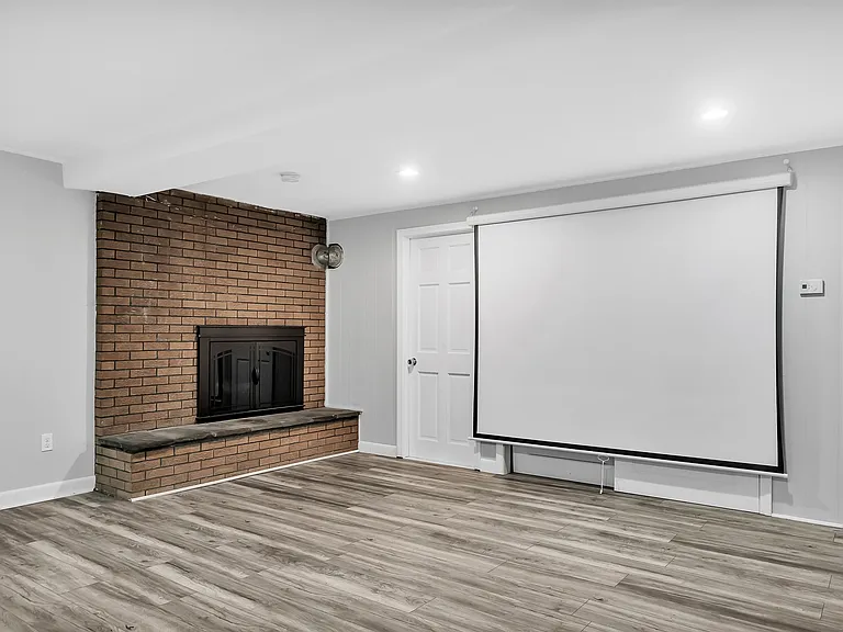 31 Park Cir — Photo 14