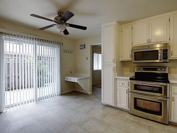 4th image of 176 Kingston Ave APT B