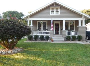 2907 Gene Field Rd, Saint Joseph, MO 64506