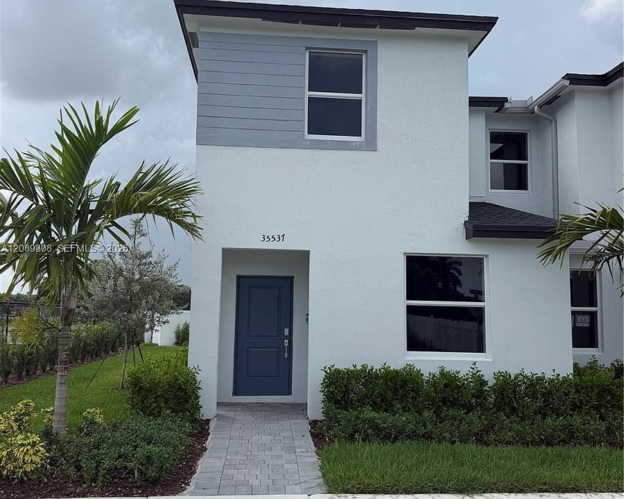 1st image of 35537 SW 189th Ct #35537