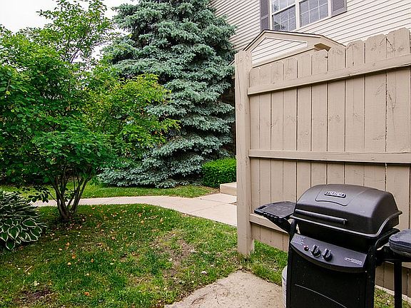 4th image of 3062 Forest Creek Ct