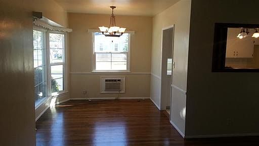 5th image of 4703 Conquista Ave