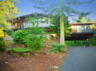 11110 NE 48th Pl, Kirkland, WA 98033