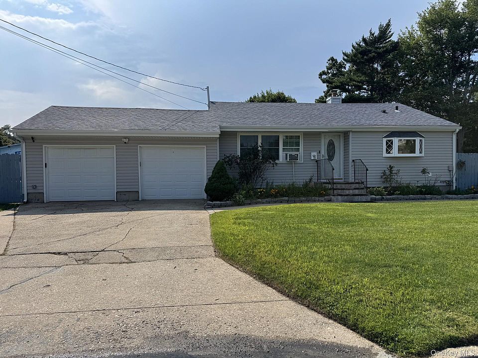 1st image of 78 Hilltop Drive