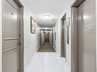 Hillview Towers, Belleville, ON K8P 1J3