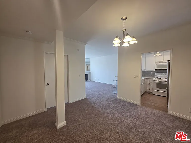 8505 Gulana Ave #4217 — Photo 50