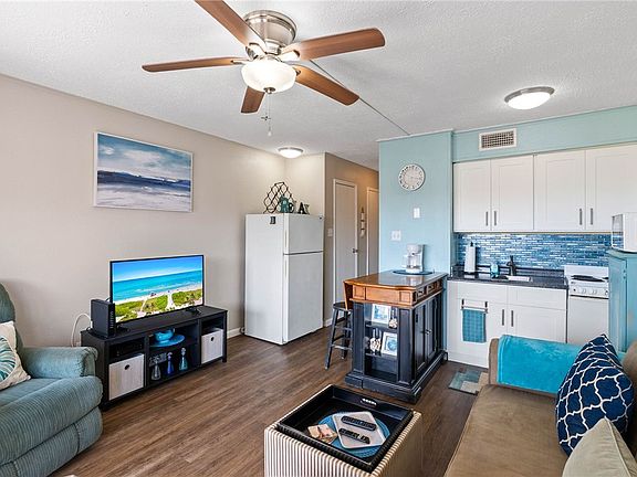 3rd image of 3938 Surfside Blvd Unit 1343