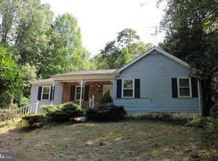 1591 Burgoyne Rd, Downingtown, PA 19335