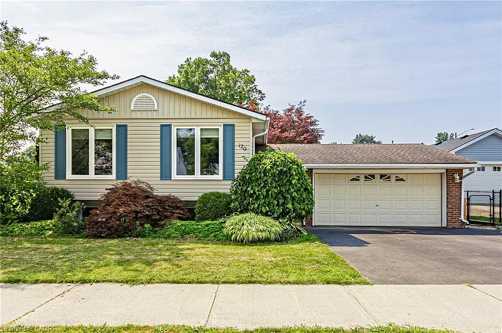 120 Nichol St photo 1