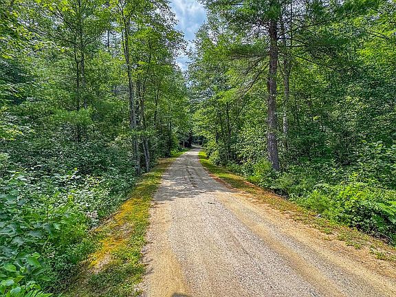 4th image of 169 South Bridgton Road