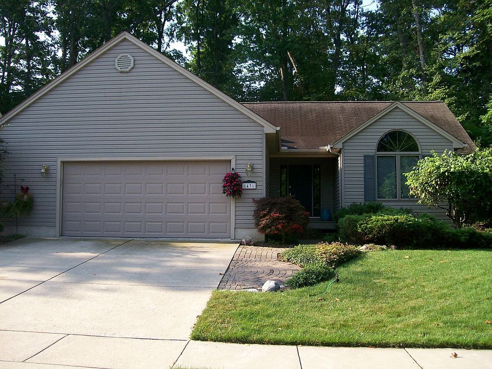 1st image of 1431 Colony Dr