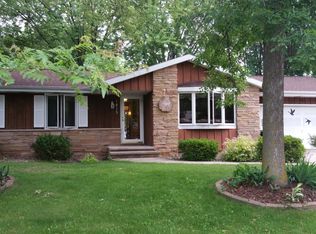 1815 Tina St, Kaukauna, WI 54130