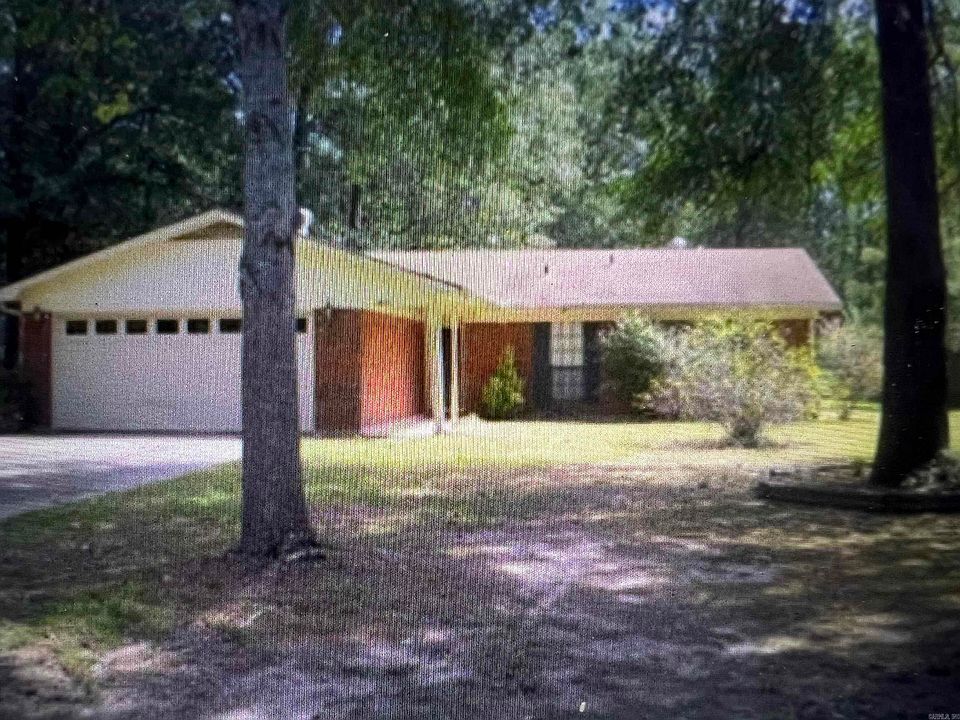 1st image of 6609 W Pinewood Dr