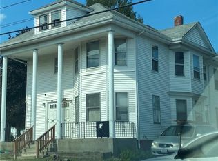 322 Prospect St, Pawtucket, RI 02860