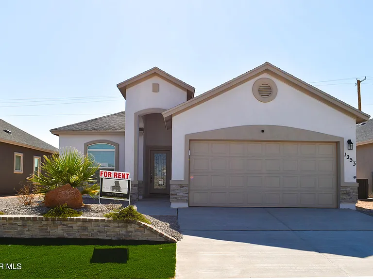 1253 Indigo Sky St — Photo 1