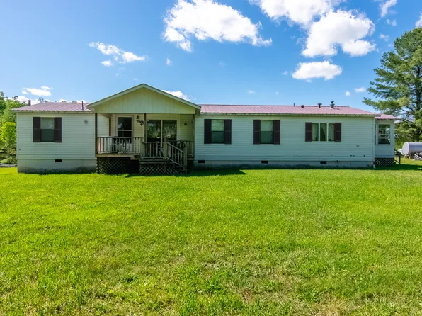 546 Ike Clark Cir, Lewisburg, WV 24901