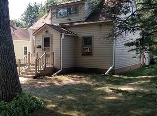 419 12th St, Cloquet, MN 55720