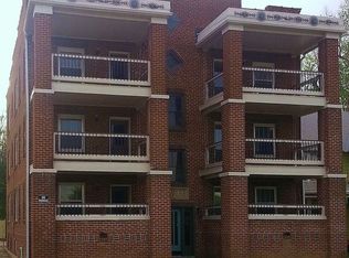 240 S 8th St APT 6, Salina, KS 67401