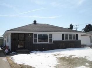 2621 30th St, Kenosha, WI 53140