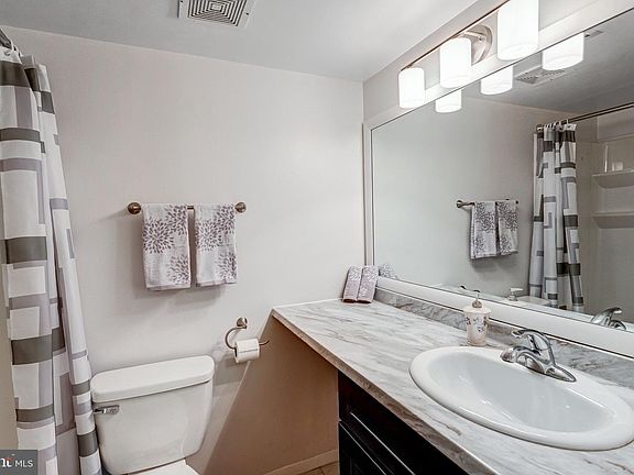 4th image of 12703 Lotte Dr APT 203