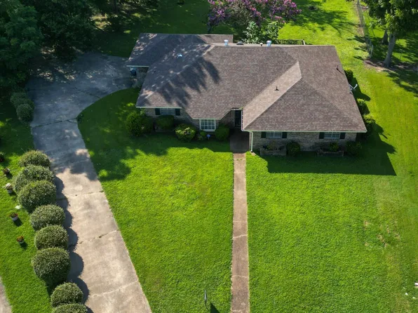 115 Belvedere Ct, Cleveland, MS 38732