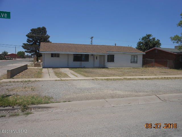 1st image of 402 N Cochise Ave