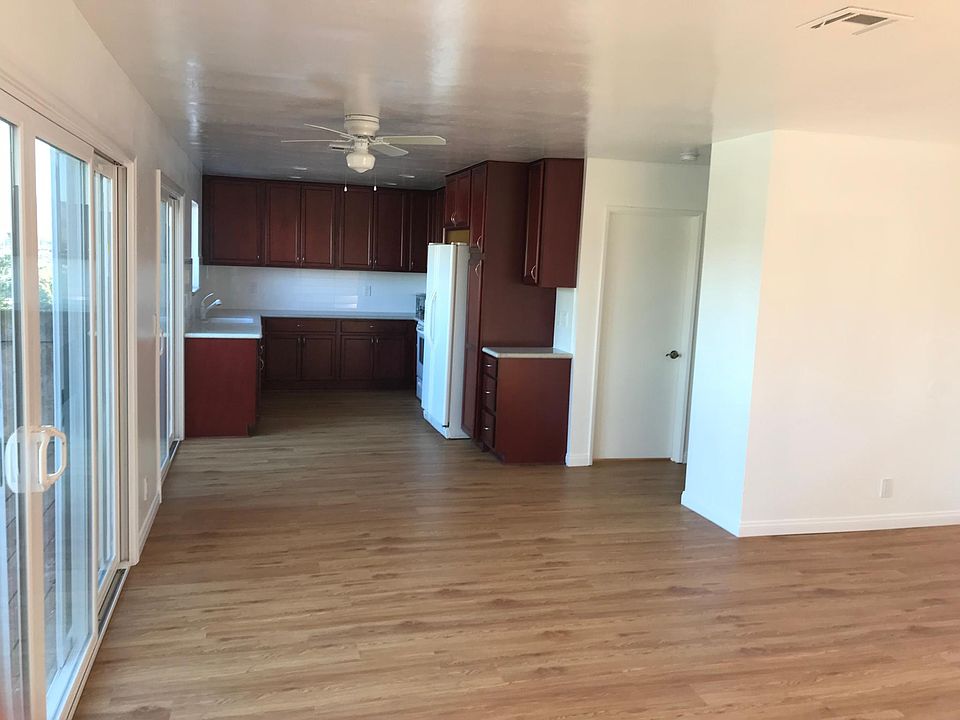 1st image of 8606 Potrero St