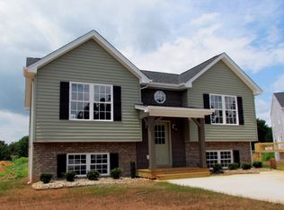 114 Bennett Dr, Lynchburg, VA 24501