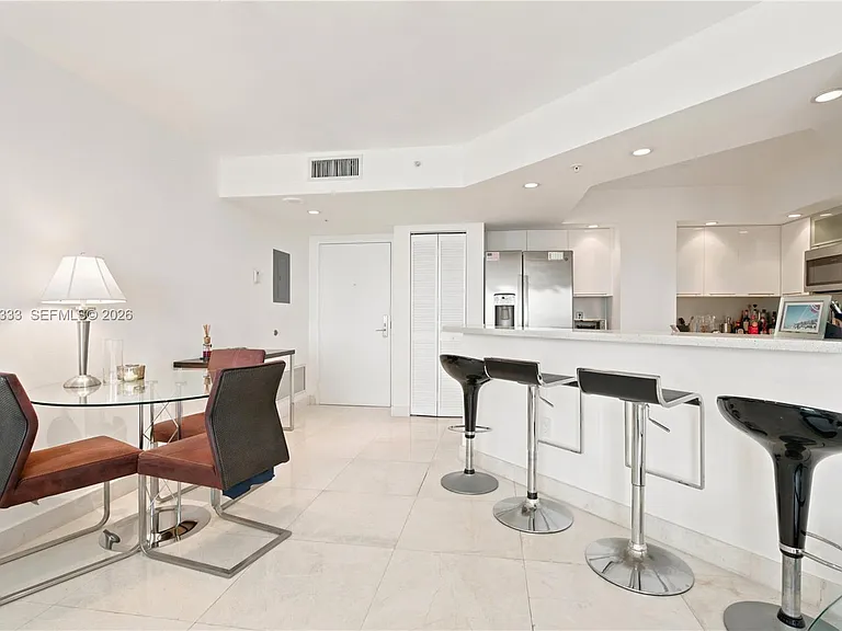 1900 Sunset Harbour Dr #803 — Photo 7