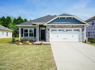 743 Greenwich Pl, Richlands, NC 28574