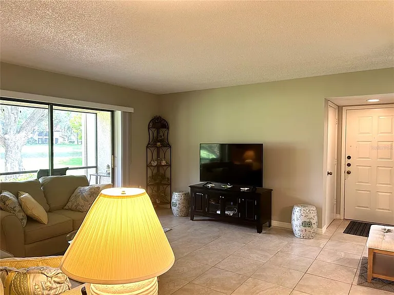 5662 Gardens Dr #104 — Photo 14