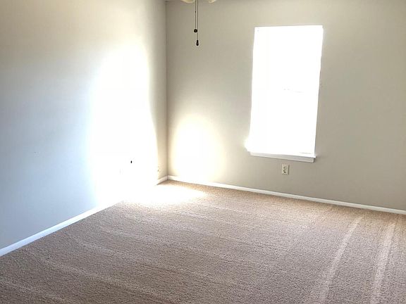 4th image of 7245 Northbrook Dr