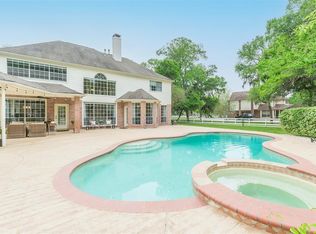7218 Rustling Oaks Dr, Richmond, TX 77469