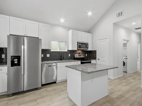 16902 Balmoral, Montgomery, TX 77316
