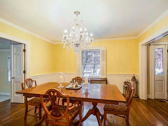 4th image of 321 Mariemont Dr