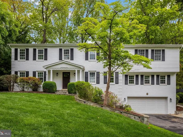 2006 Carriage Ct, Vienna, VA 22181