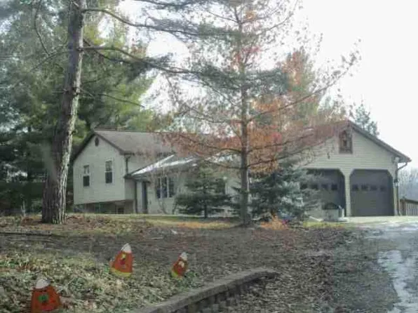 1750 Noble Rd, Williamston, MI 48895