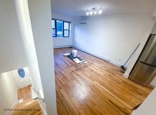 200 Pulaski St #3F, Brooklyn, NY 11206