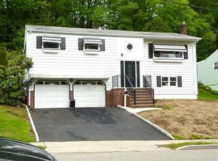98 Highview Ter, Dover, NJ 07801