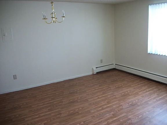 5th image of 1084 Dayton St #310