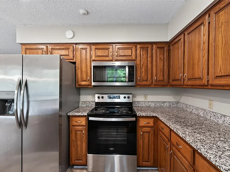 1009 W Winding Creek Dr — Photo 8