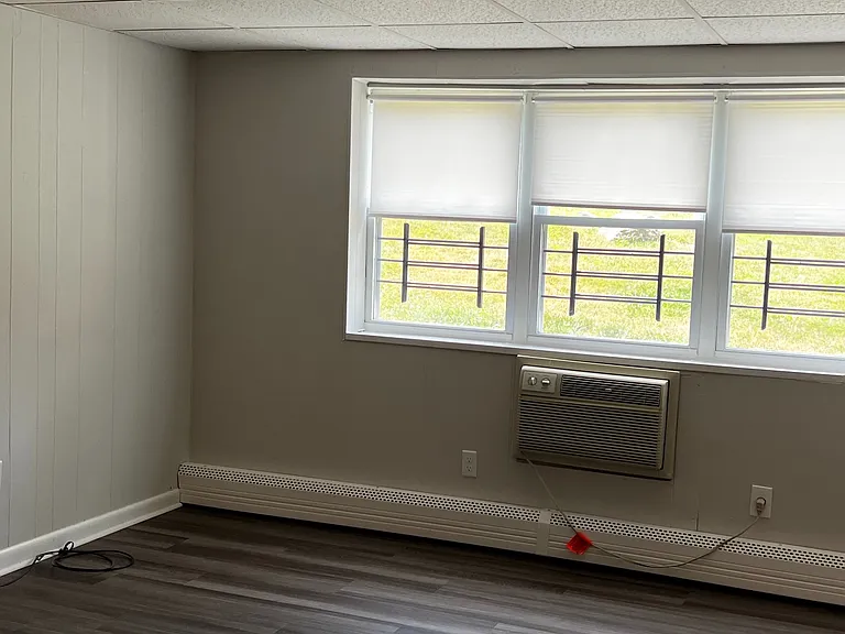 1751 Washington Street Apartment — Photo 6