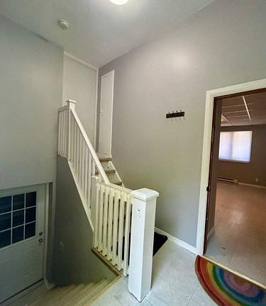 3rd image of 1192 Richmond St