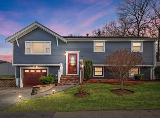 35 Petipas Ln, Randolph, MA 02368