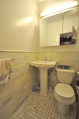 Rented by REAL New York | media 5