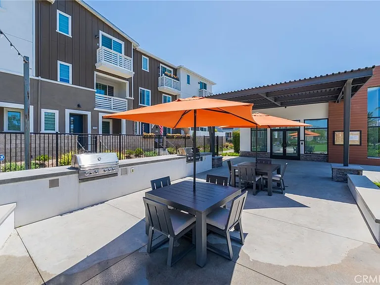 27656 Skyline Ln — Photo 37