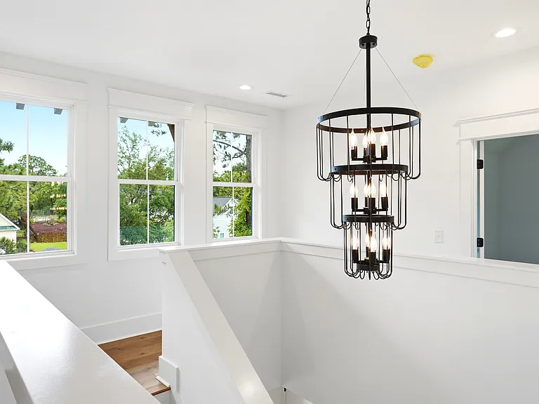 9016 Sedgley Dr — Photo 38