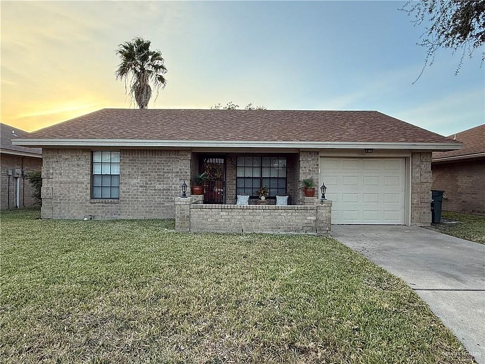 1st image of 2303 Wisteria Dr