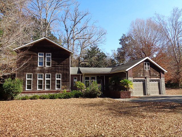 1st image of 134 Ann Cir